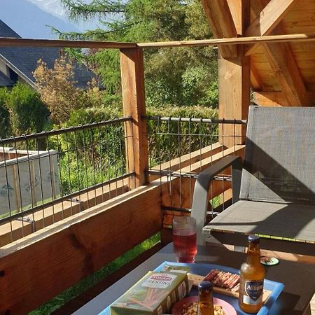 Whisperive Lodge - Le Vert Aux Bords De Rive Le Bourg-d'Oisans Exterior photo