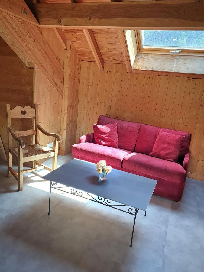 Whisperive Lodge - Le Vert Aux Bords De Rive Le Bourg-d'Oisans Exterior photo